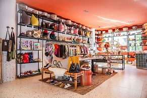 The Amalfi Boutique