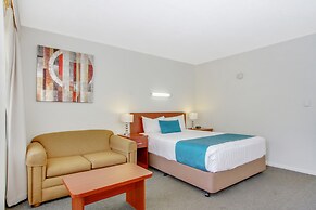 Thunderbird Motel