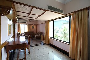 Mayura Residency