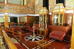 Mayura Residency