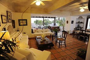 Hotel Suites Ixtapa Plaza