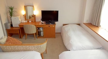 KOBE LUMINOUS HOTEL HYOGOEKIMAE