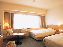 KOBE LUMINOUS HOTEL HYOGOEKIMAE