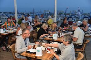 Oba Time Hotel