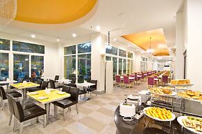 Grand Bella Hotel