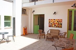 City-In Hostel B&B