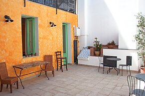City-In Hostel B&B