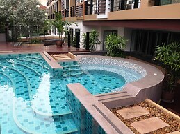 August Suites