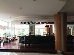 August Suites