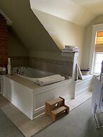 The Red Coat Bed & Breakfast