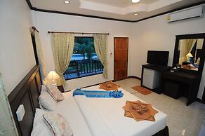 N.T. Lanta Resort