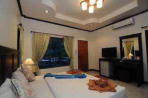 N.T. Lanta Resort