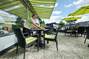 Hotel Waldrausch