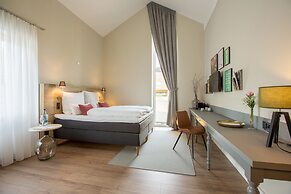 Hotel, Restaurant und Weinhandel Weinbek