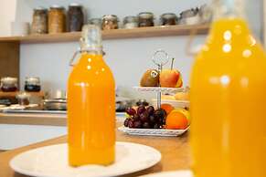 Hotel, Restaurant und Weinhandel Weinbek