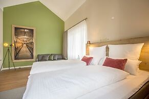 Hotel, Restaurant und Weinhandel Weinbek
