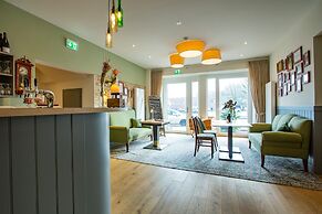 Hotel, Restaurant und Weinhandel Weinbek