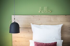 Hotel, Restaurant und Weinhandel Weinbek
