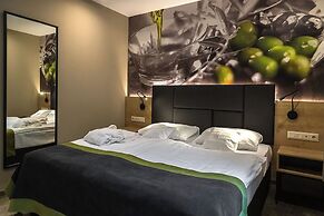 Oliva Hotel