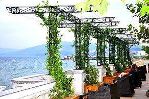 Montania Special Class Hotel