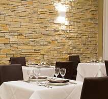 Ele Green Park Hotel Pamphili
