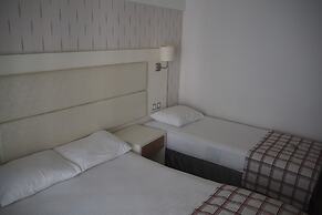 Yunus Beach Hotel