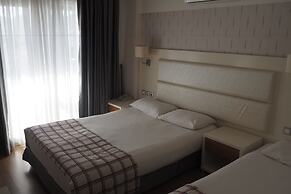 Yunus Beach Hotel