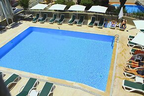 Yunus Beach Hotel