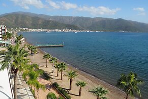 Yunus Beach Hotel