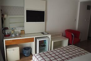 Yunus Beach Hotel