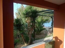 Irides Luxury Studios & Apartments