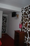 Kiswar Lodge