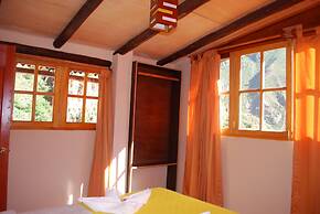 Kiswar Lodge