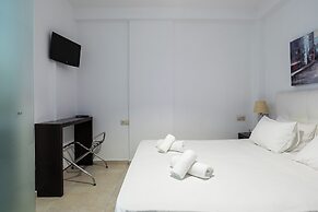 Pantheon Villas & Suites
