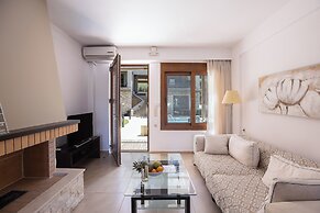 Pantheon Villas & Suites