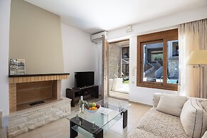 Pantheon Villas & Suites