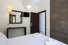 Pantheon Villas & Suites
