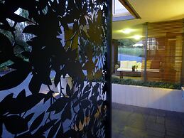 Park Ridge Retreat