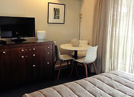Park Ridge Retreat