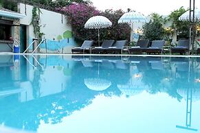 Hotel Surya