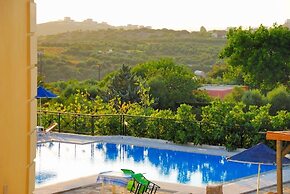 Aloni Suites