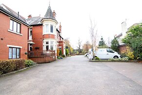 Trivelles Park Hotel