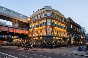 The Wellington Hotel