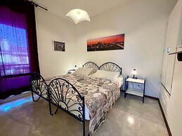 Comfy Villa With Pool and Barbecue