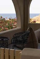 Colombos BeachFront