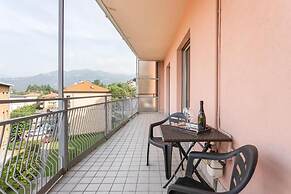 MyHomeInComo - Santa Chiara Apartment