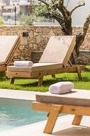 Makris Luxury Rooms