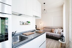 MyHomeInComo - S&O Apartment