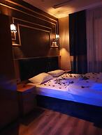 Bonami Hotel