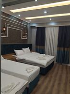 Bonami Hotel